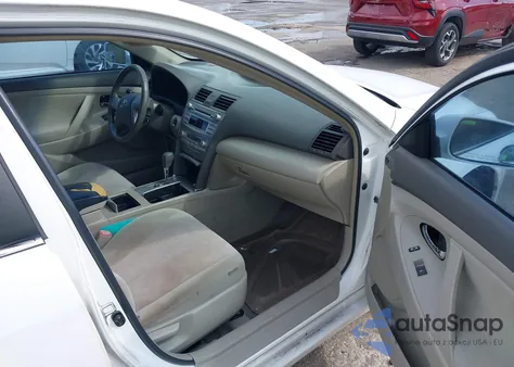 2011 Toyota Camry Hybrid from USA, damaged, VIN 4T1BB3EK2BU139150